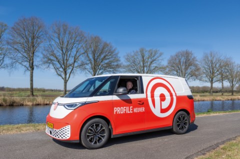 2504-Profile-Heuver-Elektrische-bus-02